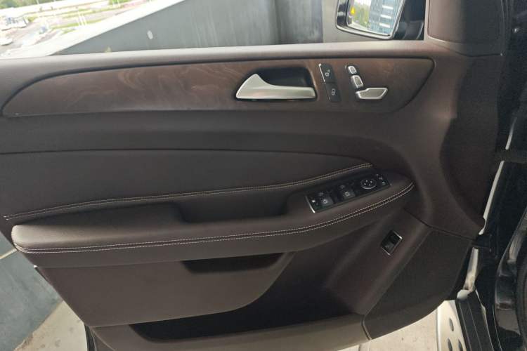 Used Mercedes-Benz GLE 2017 GLE 320 4MATIC Dynamic Model
