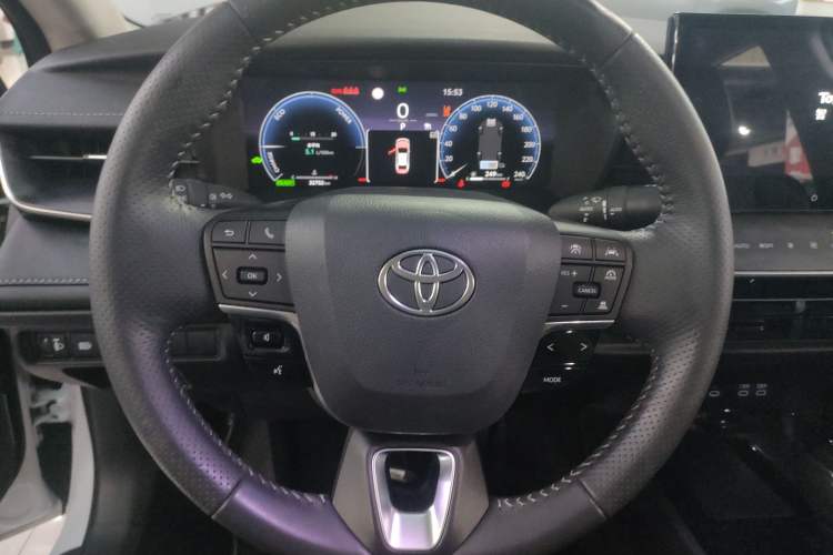 Used Toyota Camry 2024 Dual-Motor 2.0 HG Premium Edition