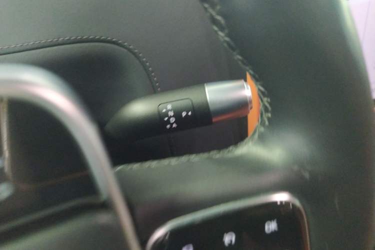 Used Li Auto L8 2023 Pro Model
