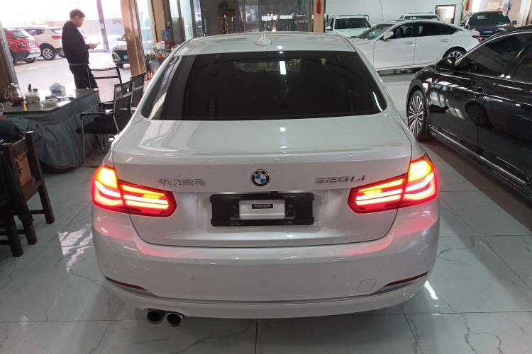 Used BMW 3 Series 2018 320Li Fashion Model
