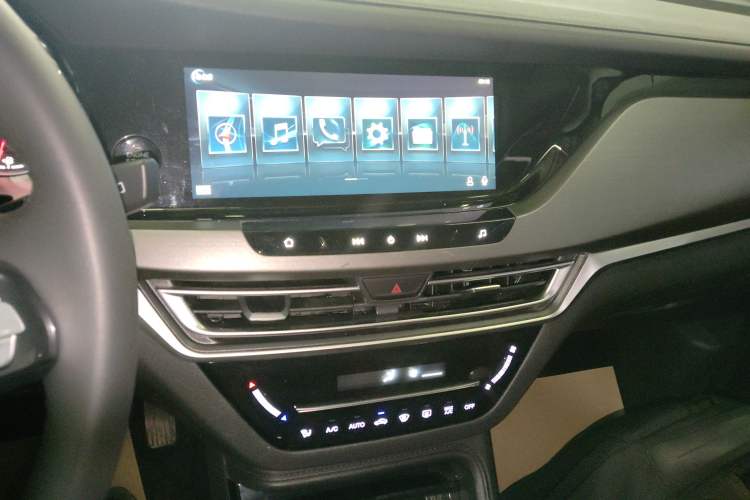 Used Changan CS35PLUS 2022 1.6L Manual Luxury Edition
