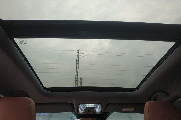 Used Changan CS75 PLUS 2024 3rd Generation Champion Edition 1.5T Intelligent Drive Dynamic Model
