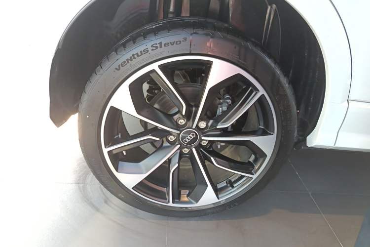 Used Audi Q2L 2024 35TFSI Luxury Dynamic Edition
