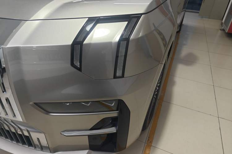 Used Zeekr 009 2022 WE Edition
