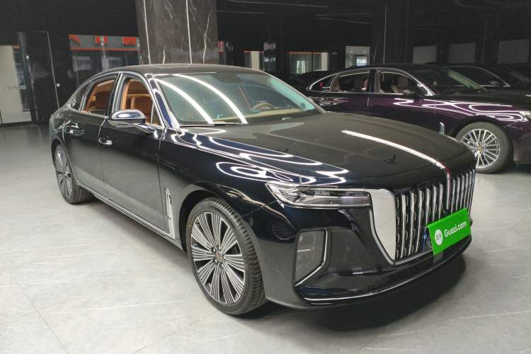 Used Hongqi H9 
