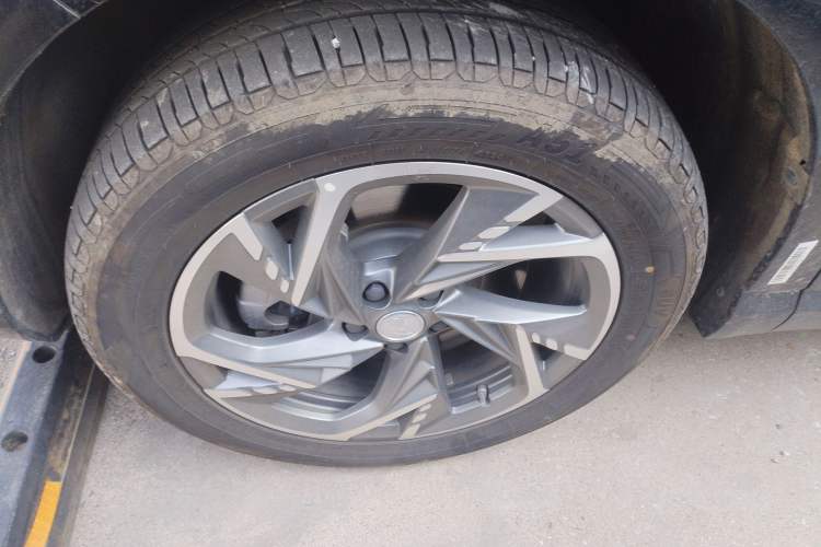 Used Hongqi HS3 PHEV 2024 PHEV 115km Jingwei Edition
