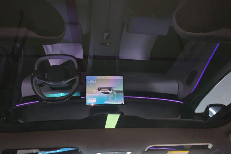 Used Lynk & Co Z10 2025 95 kWh 702 km All-Wheel Drive Intelligent Driving Ultra
