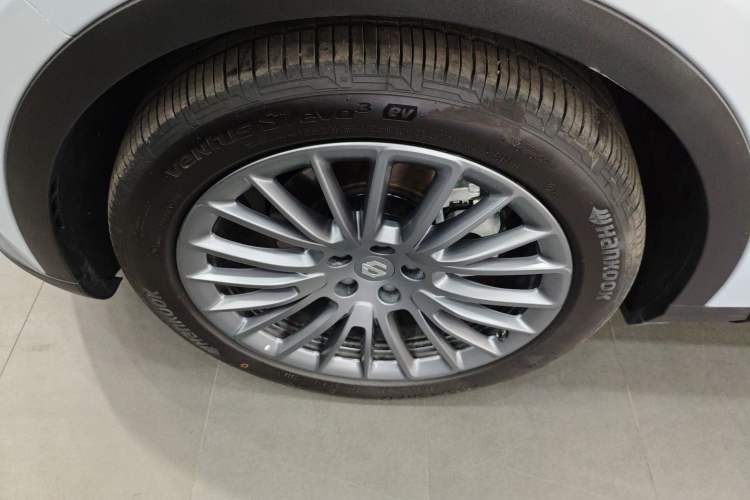 Used Leapmotor C11 2024 All-Electric 580 Luxury Edition
