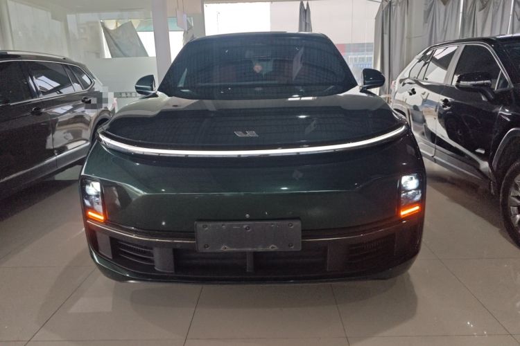 Used Li Auto L8 2023 Pro Model
