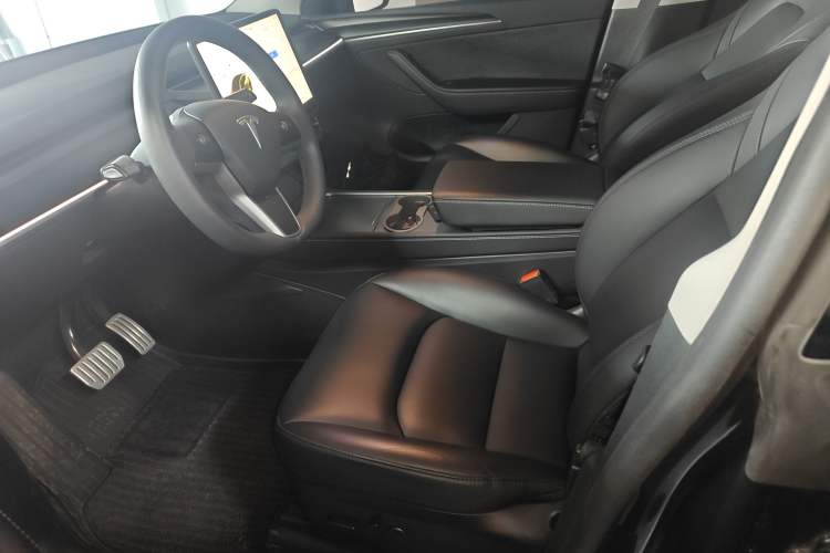 Used Tesla Model Y 2024 Rear-Wheel-Drive Version