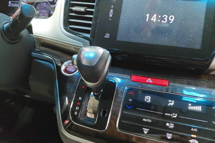 Used Honda Odyssey 2015 2.4L Smart Edition