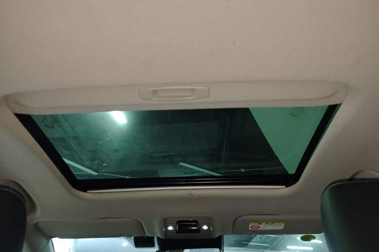 Used Toyota bZ3 2023 616 km Long-Range Premium
