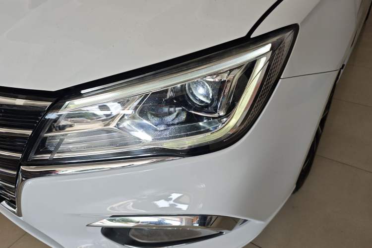 Used Roewe i5 2020 1.5L Automatic 4G Connect Luxury Flagship Edition