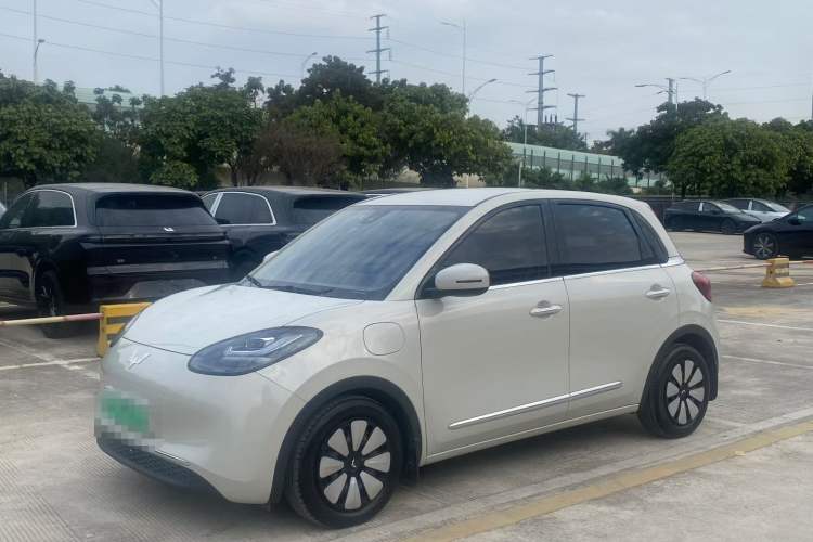 Used Wuling Bingo 2024 333 km Lingxi Connected Version

