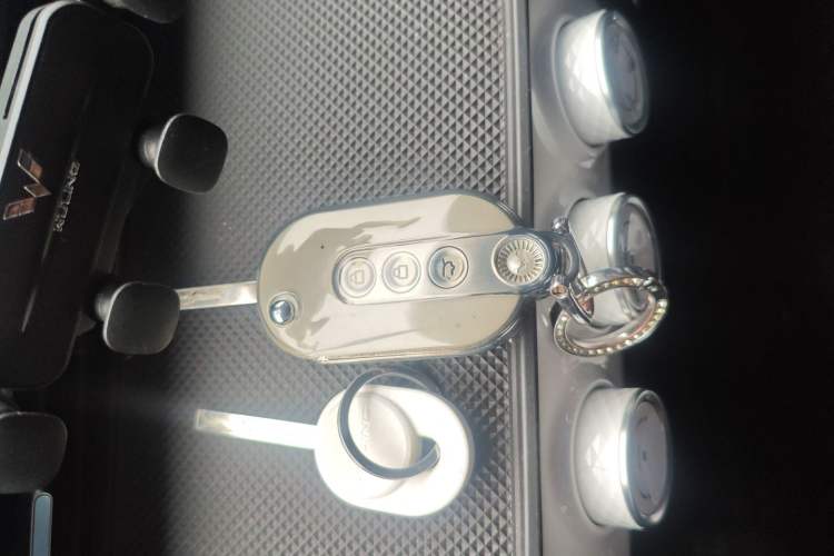 Used Wuling Hongguang MINIEV 2022 GAMEBOY 200km Gaming Edition with Lithium Iron Phosphate