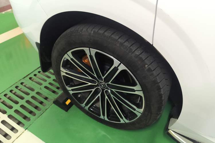 Used Changan UNI-K iDD 2022 Blue Whale iDD 130km 1.5T Prestige Model
