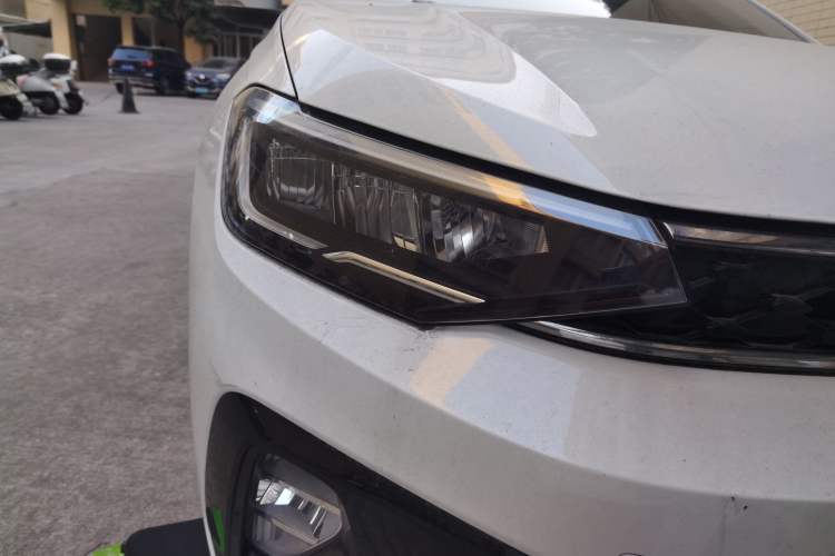 Used Volkswagen Lavida 2023 New Sharp 1.5L Automatic Outstanding New Vision Edition
