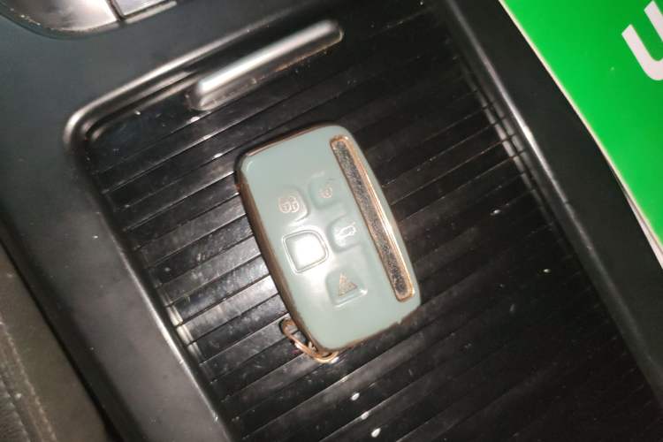 Used Land Rover Discovery Sport 2018 240 PS SE Version
