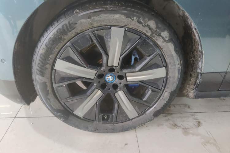 Used BMW iX 2022 xDrive40
