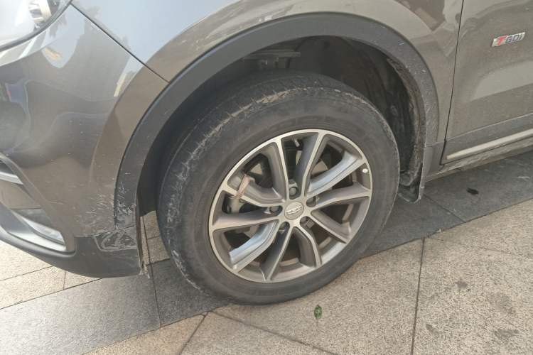 Used Geely Auto Emgrand X7 Sport 2018 1.8TD Automatic Two-Wheel Drive Zhiya Model