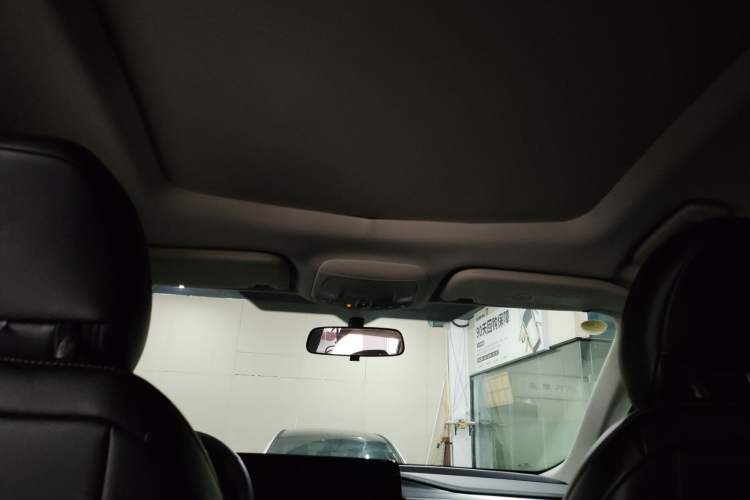 Used Ford Edge 2022 PLUS EcoBoost 245 Four-Wheel Drive Platinum Edition 7-Seater