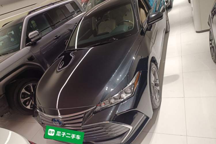 Used Toyota Avalon 2019 Dual-Engine 2.5L Luxury Edition China VI Standard
