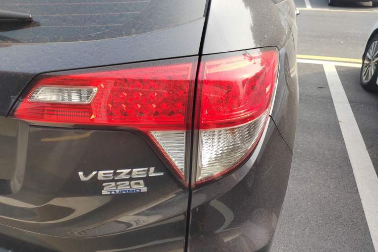 Used Honda Vezel 2019 220 TURBO CVT Elite Version China V Emission Standard
