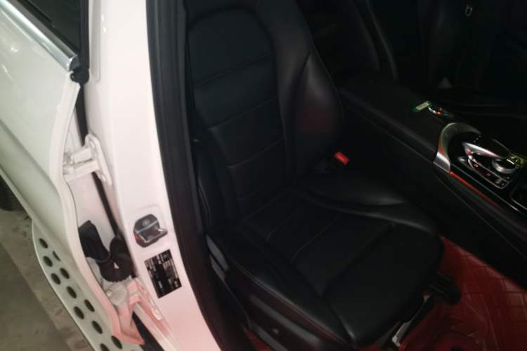 Used Mercedes-Benz GLC 2019 GLC 200 L 4MATIC
