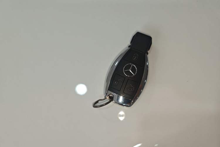 Used Mercedes-Benz GLC 2019 GLC 260 L 4MATIC Luxury Model
