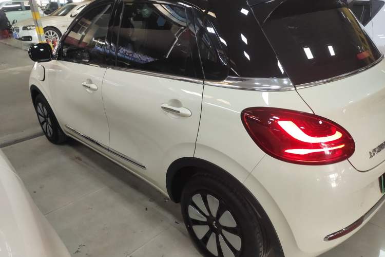 Used Wuling Bingo 2025 333 km Lingxi Deluxe Edition
