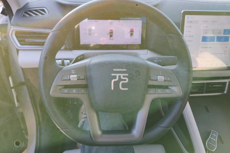 Used BYD Yuan UP 2025 Intelligent Driving Version 401 km Beyond-Range Edition