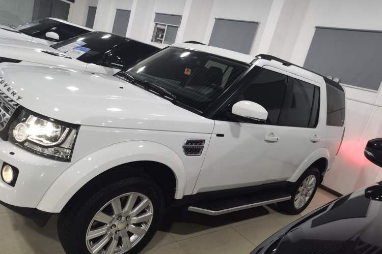 Used Land Rover Discovery 2014 3.0 SC V6 HSE
