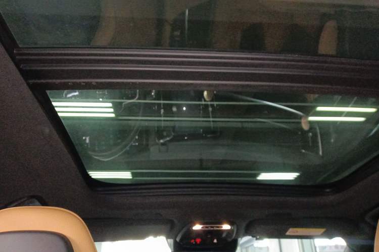 Used Volvo S90 2018 T5 Zhiyuan Edition
