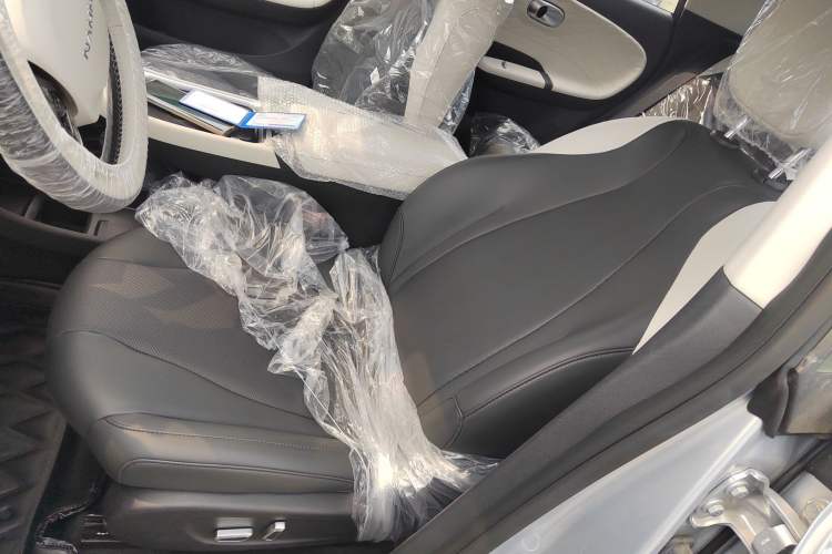 Used Dongfeng NAMMI 01 2024 New Edition 330 Plus Smart+
