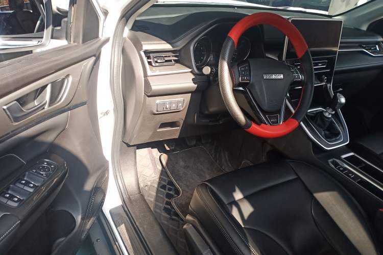 Used Haval M6 2023 PLUS 1.5T Manual Elite Smart Connectivity Model