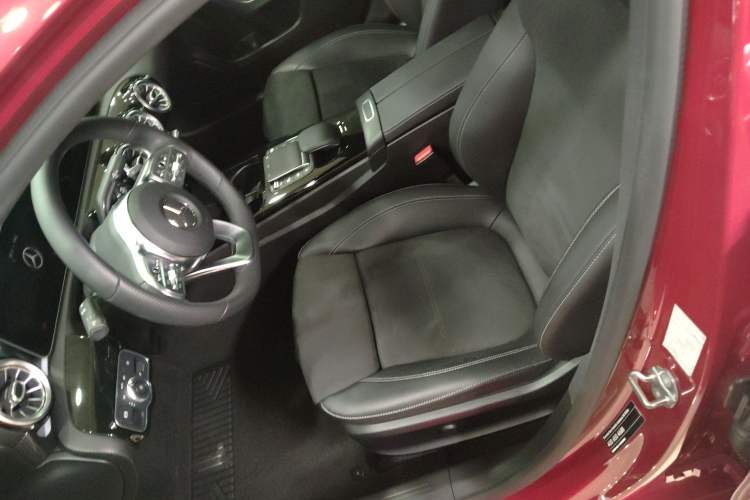 Used Mercedes-Benz A-Class 2020 Restyled A 200 L Sport Sedan Fashion Version
