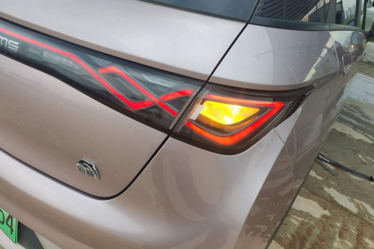 Used BYD Dolphin 2021 405 km Fashion Edition