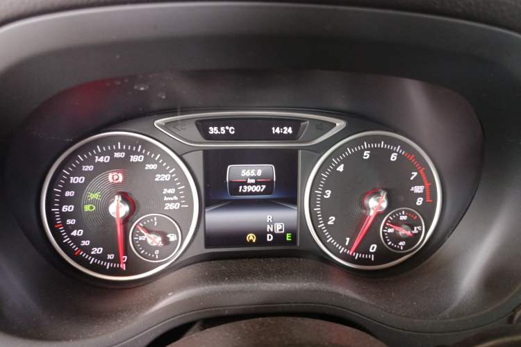 Used Mercedes-Benz B-Class 2015 B 200 Sport Edition
