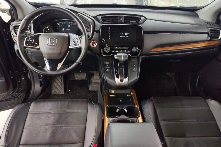 Used Honda CR-V 2021 240TURBO CVT 2WD Fashion Edition
