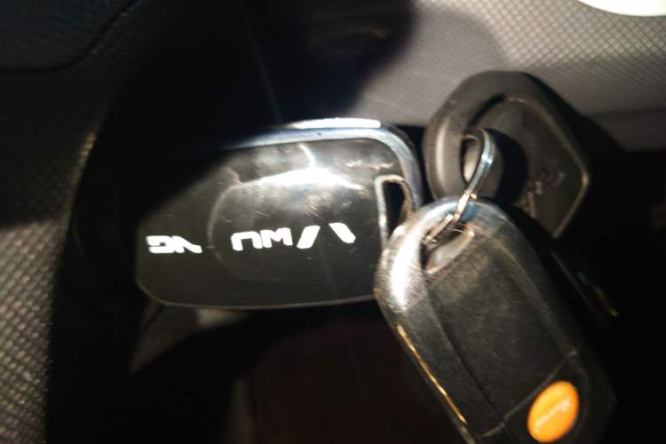 Used Wuling Hongguang MINIEV 2022 Macaron Premium Model – Lithium Iron Phosphate