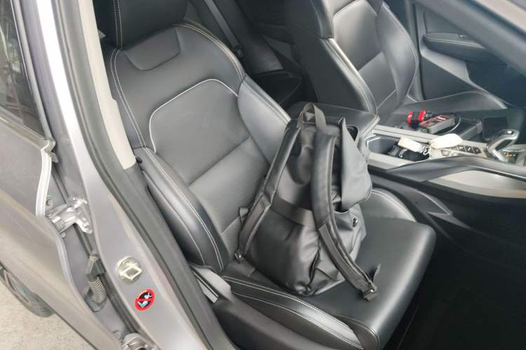 Used Geely Auto Coolray 2019 260T DCT Knight China VI Standard
