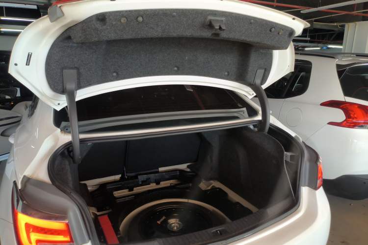 Used Buick Verano 2018 Sedan 15S Automatic Leading Model
