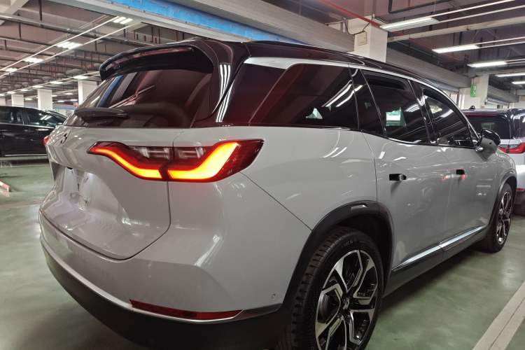 Used Nio ES8 2020 415 km Signature Edition 6-Seater Version
