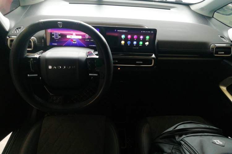 Used Baojun KiWi EV 2023 Smart Trend Edition Lithium Iron Phosphate
