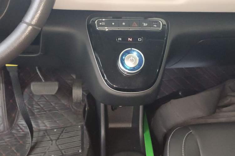 Used ORA White Cat 2022 Xiao Yean Cat Edition 360km Deluxe Model Ternary Lithium
