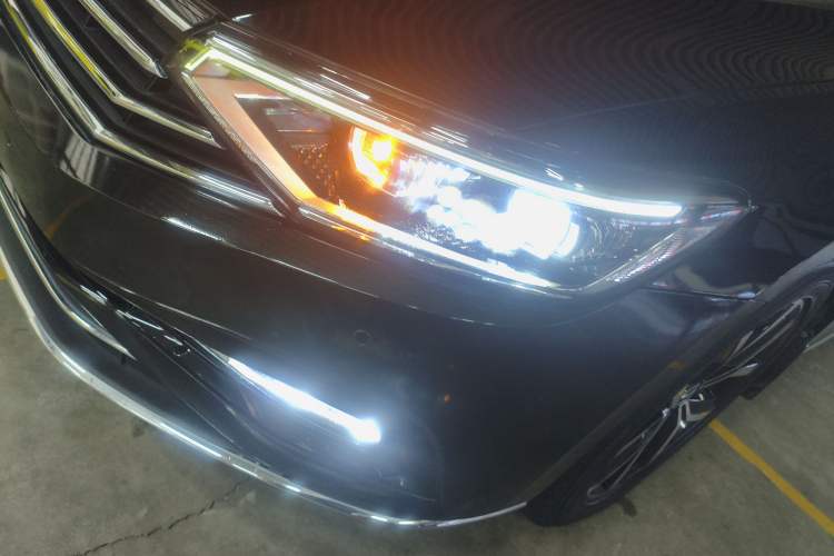 Used Volkswagen Magotan 2020 330TSI DSG Leading Model