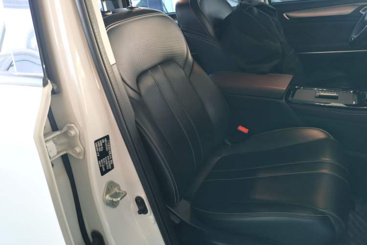 Used GAC Trumpchi M6 2023 PRO 270T DCT Luxury Edition