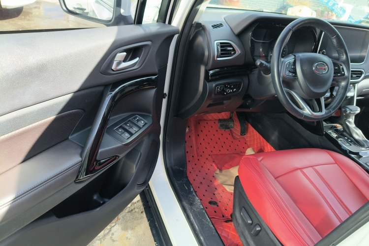 Used GAC Trumpchi GS4 2019 270T Automatic Two-Wheel Drive Luxury Smart Connectivity Model
