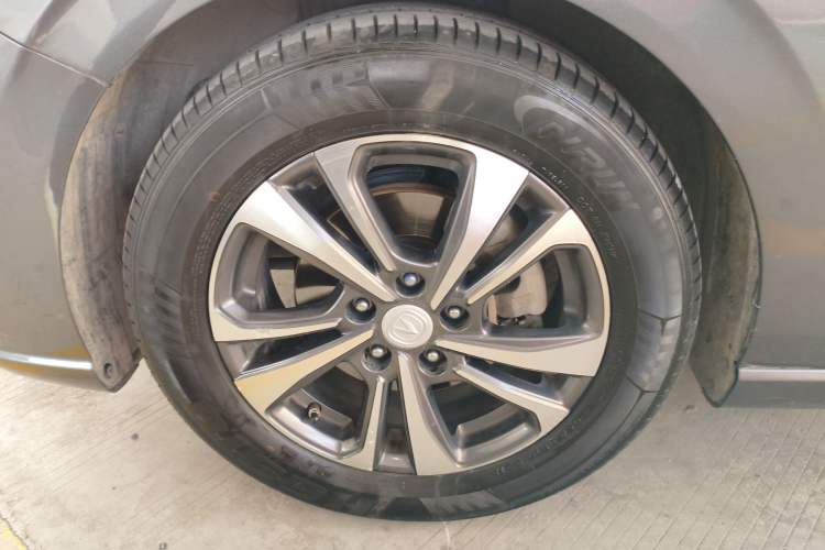 Used Changan Eado 2021 PLUS Blue Whale NE 1.4T GDI DCT Prestige Model
