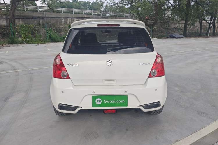 Used Suzuki Swift 2016 1.5L Manual Fashion Model